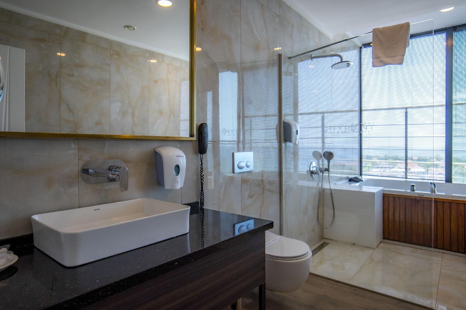 Maril Beach & Spa Hotel