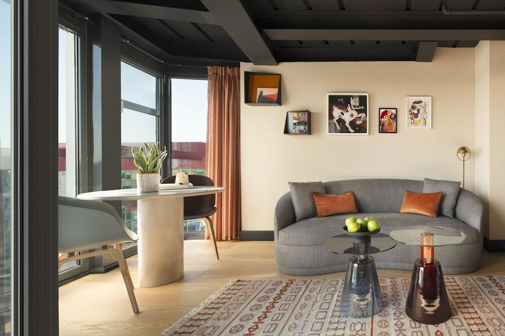 Stay Lab Residence & Hotel