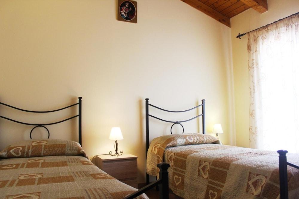 Vacation House ETNA