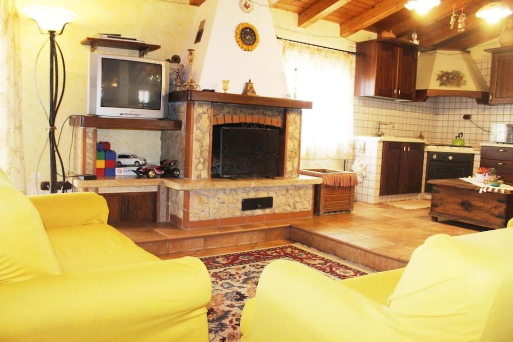 Vacation House ETNA