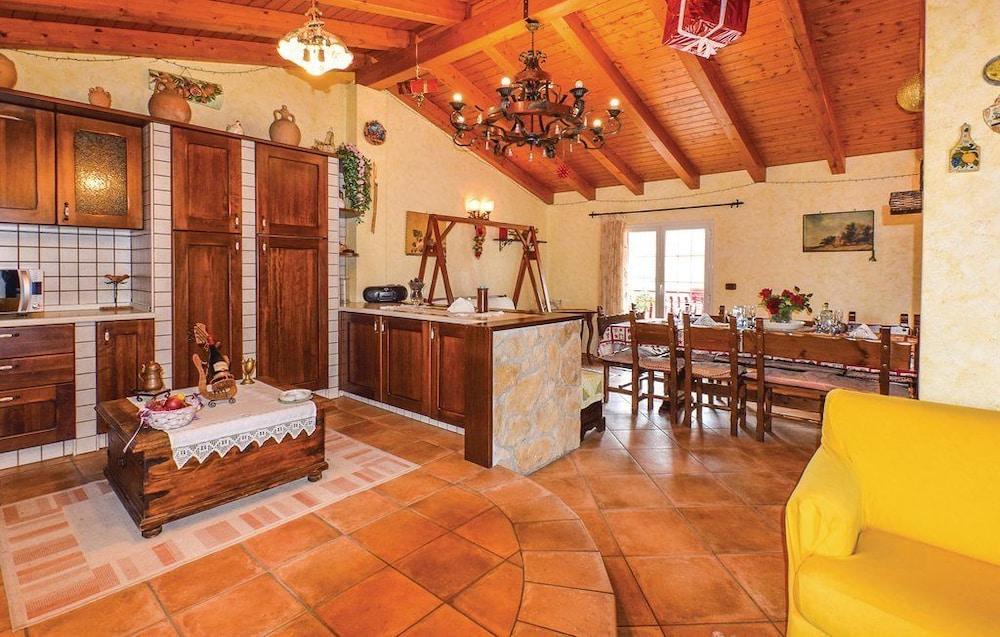 Vacation House ETNA