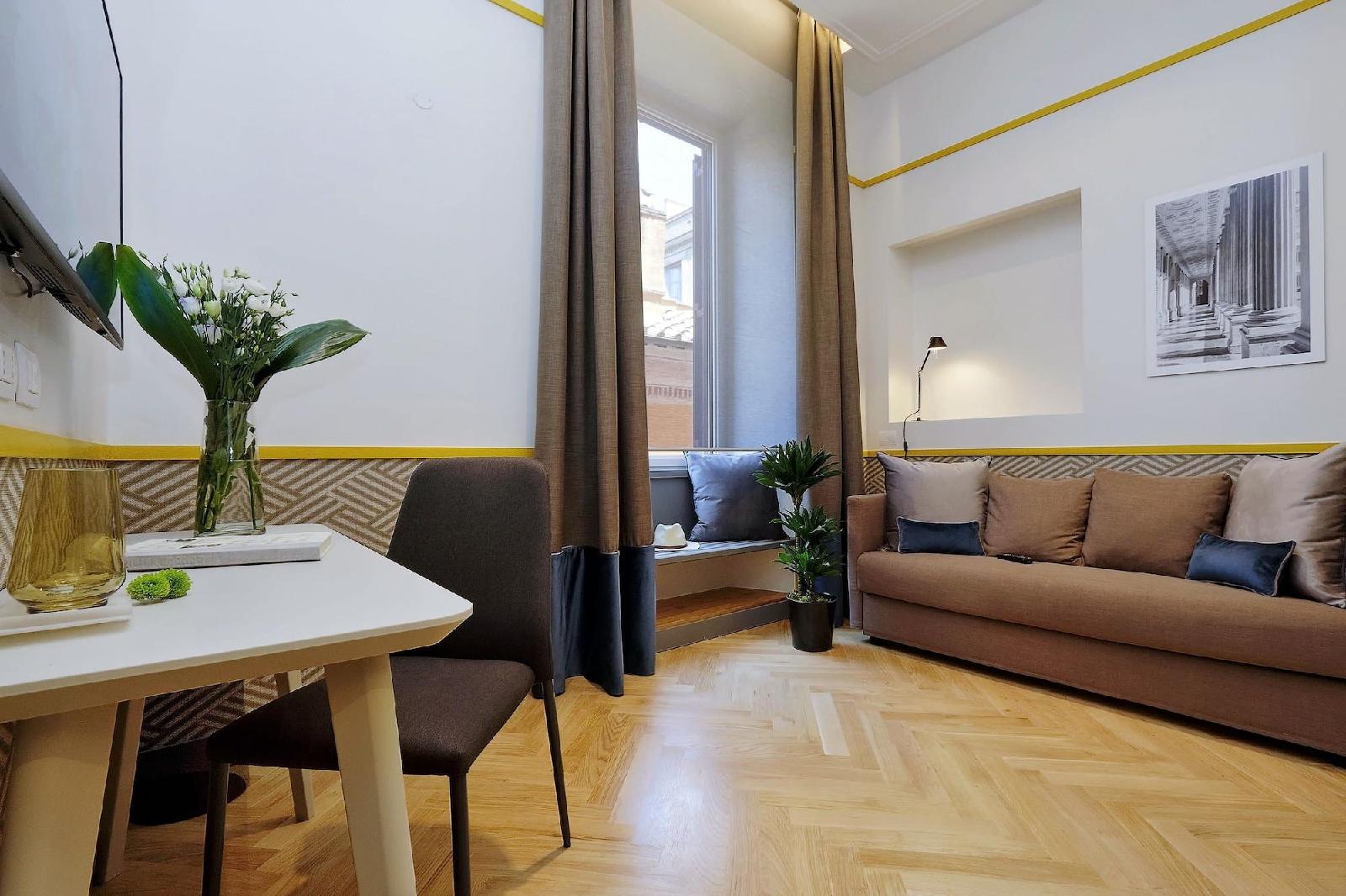 Roma Five Suites
