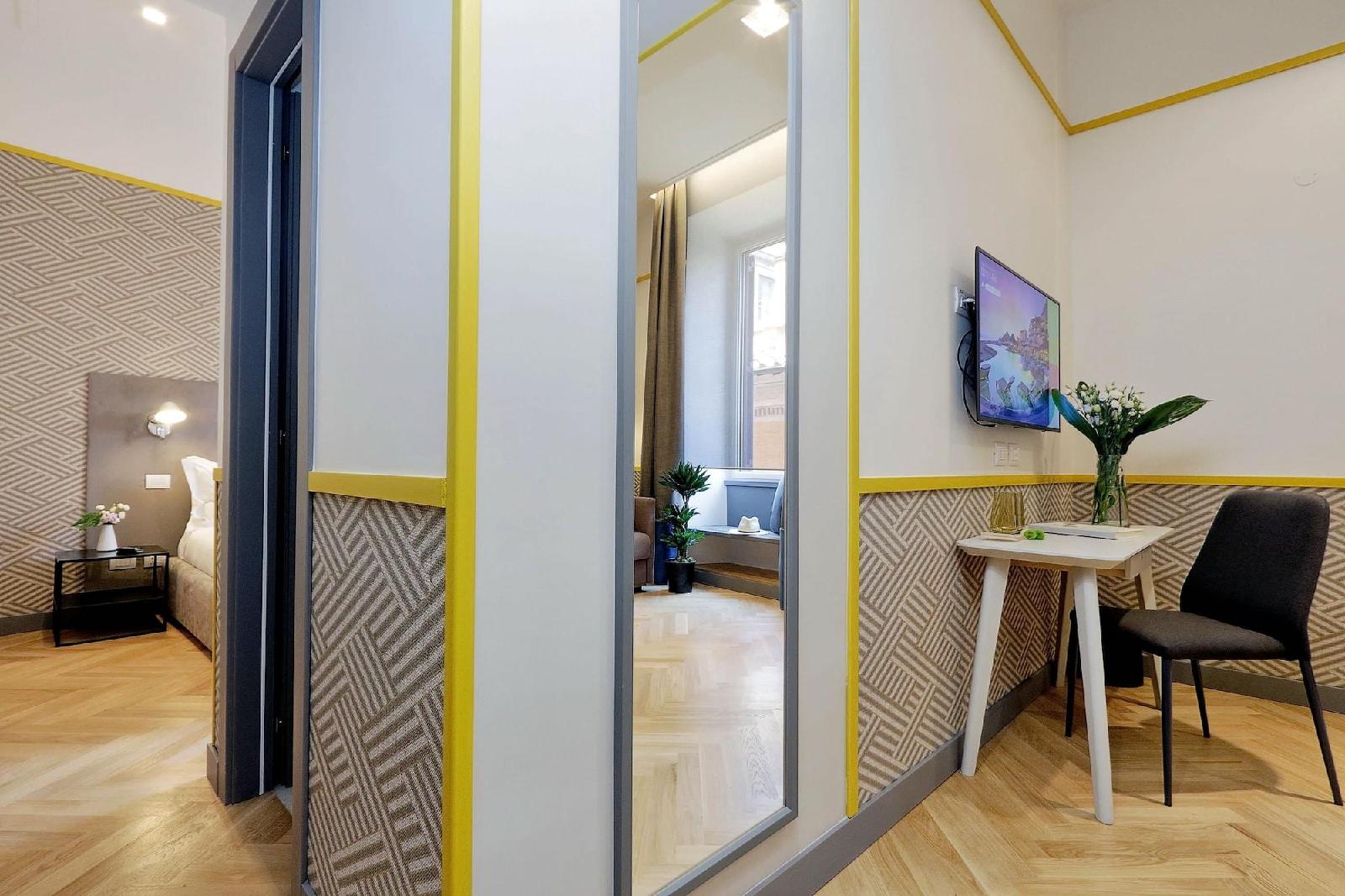 Roma Five Suites