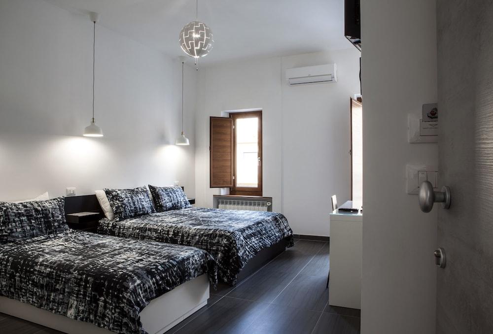 Pomodoro Bed