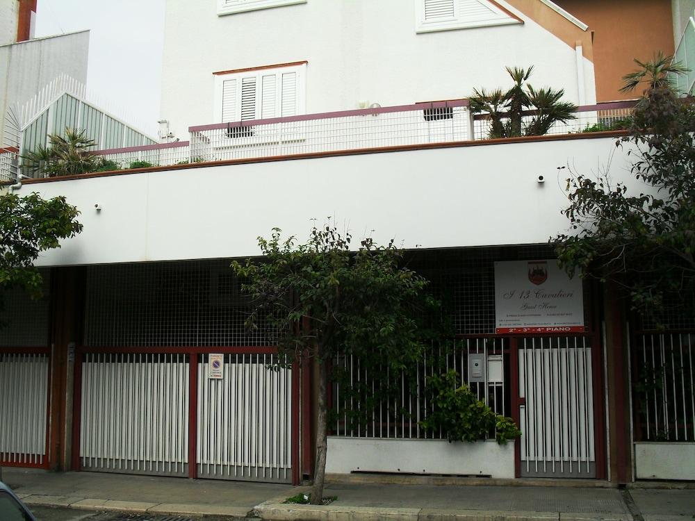 I 13 Cavalieri Guest House