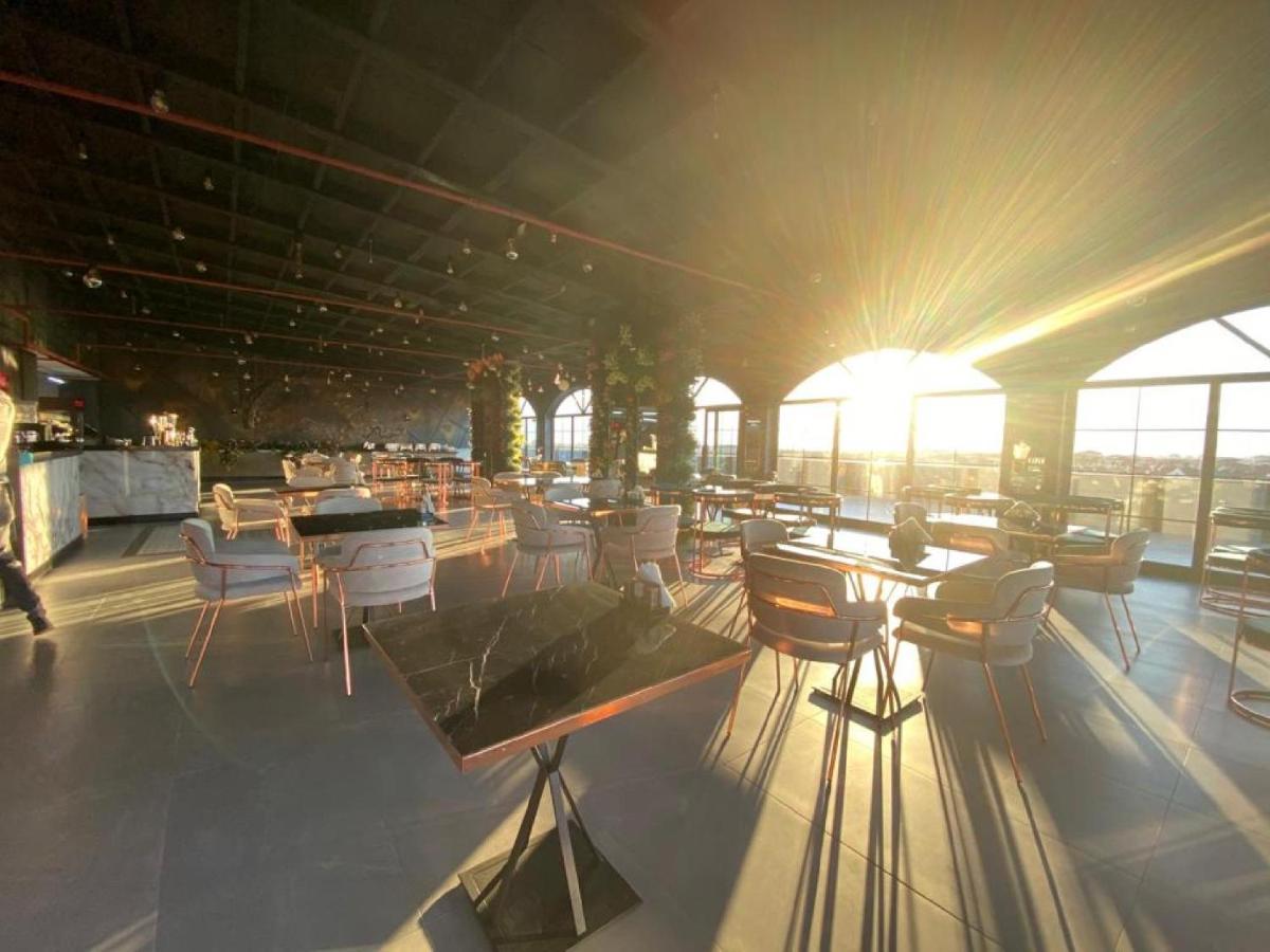 Nenessa Hotel