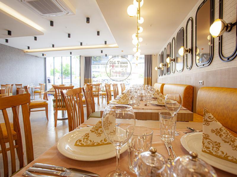 Old Town Point Hotel & Spa