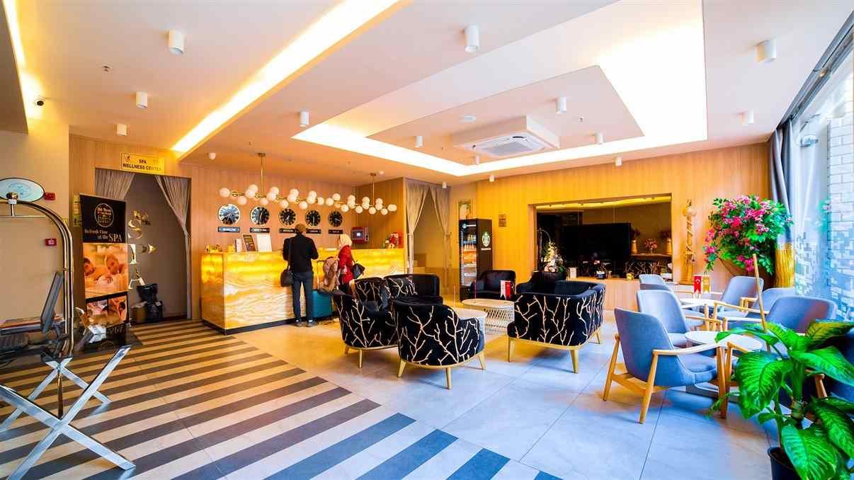 Old Town Point Hotel & Spa