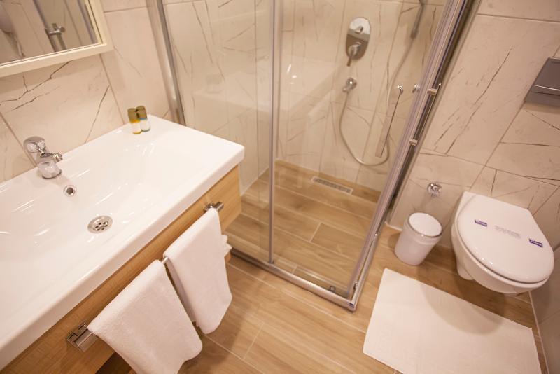Old Town Point Hotel & Spa