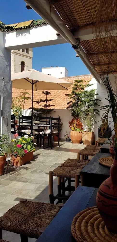 Riad Art House