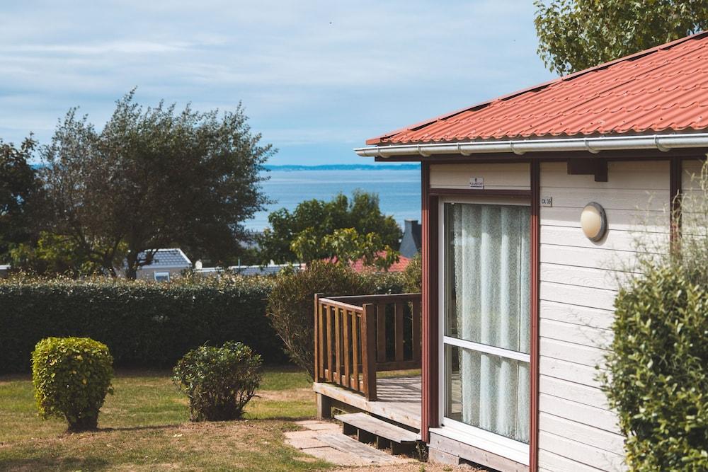 Camping De La Mer D'iroise