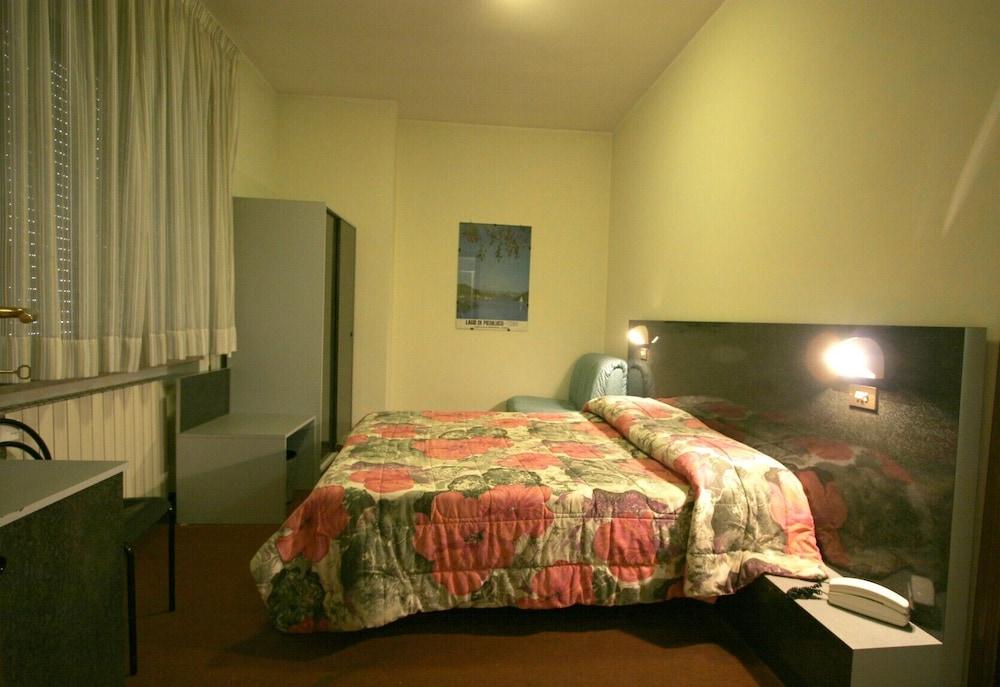 Hotel Fina