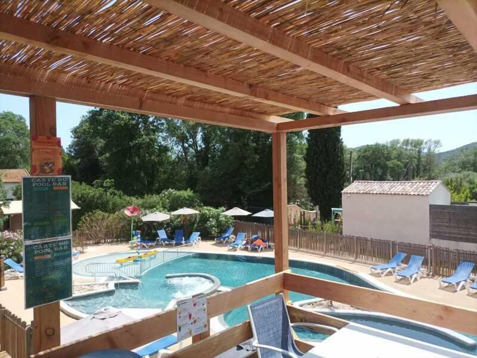 Camping Moulin Des Iscles