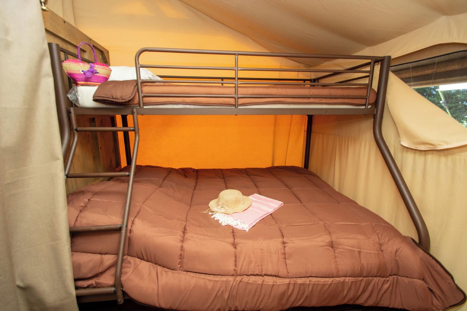 Camping Moulin Des Iscles