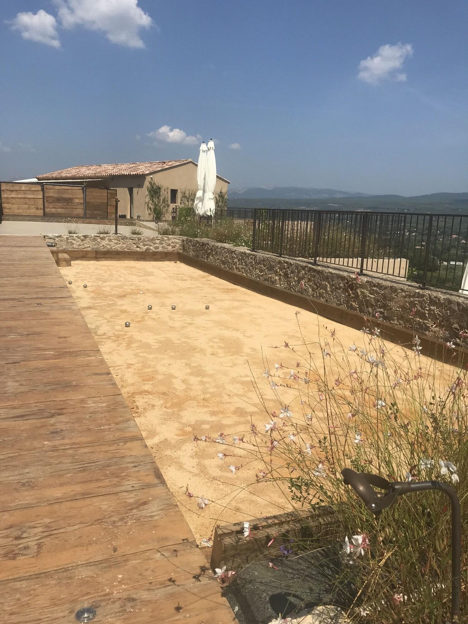 Domaine La Font Des Peres