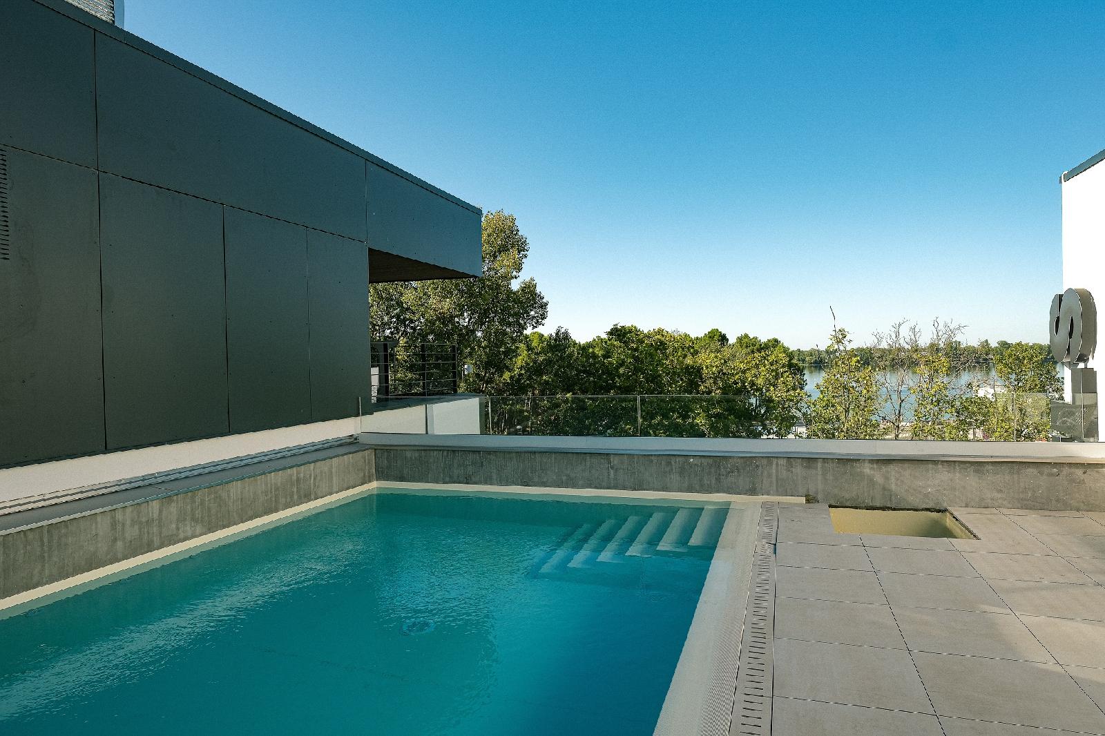 Live Hotels - Bordeaux Lac