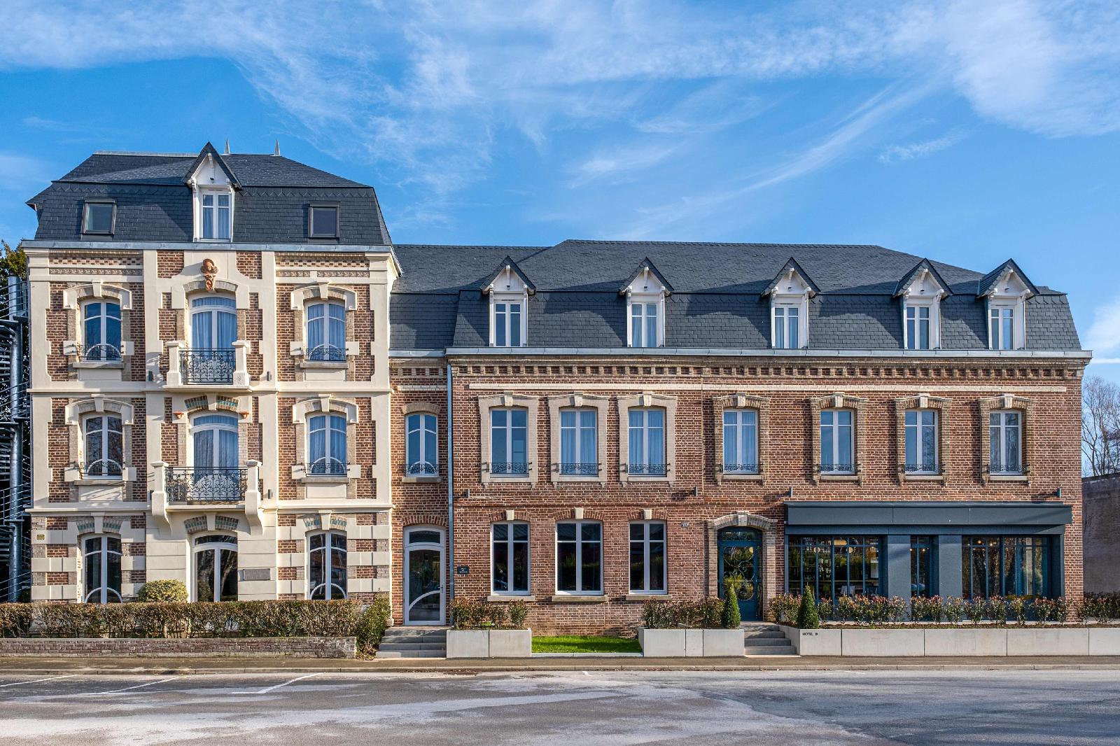 Mayrena Hotel
