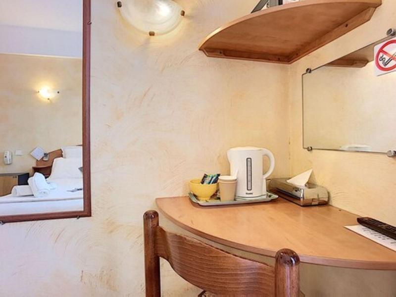 Le Provence Hotel