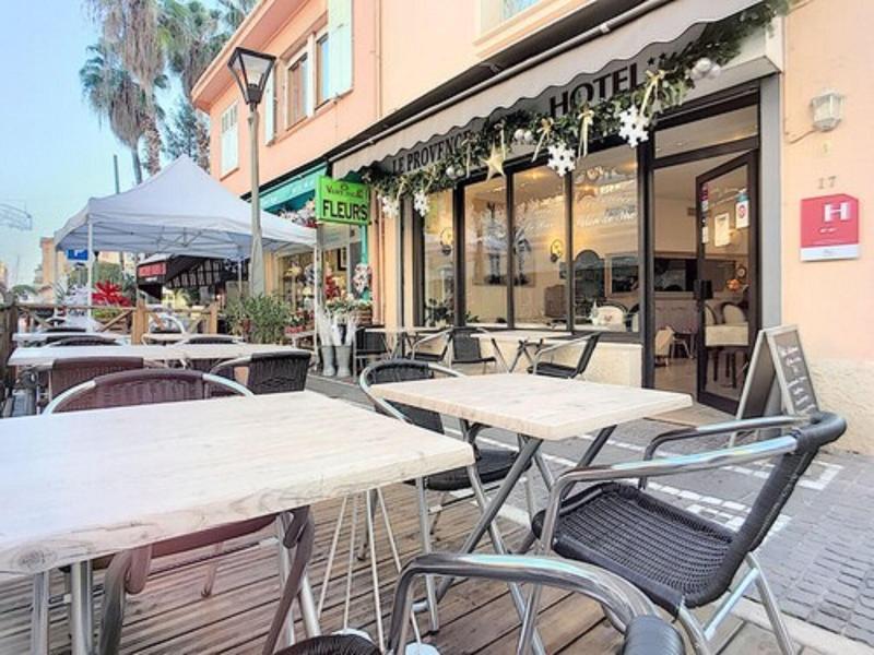Le Provence Hotel