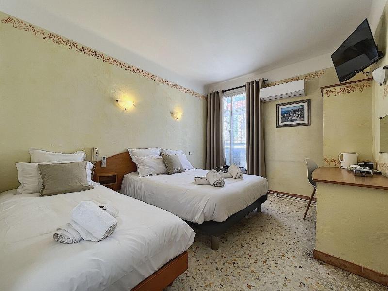 Le Provence Hotel