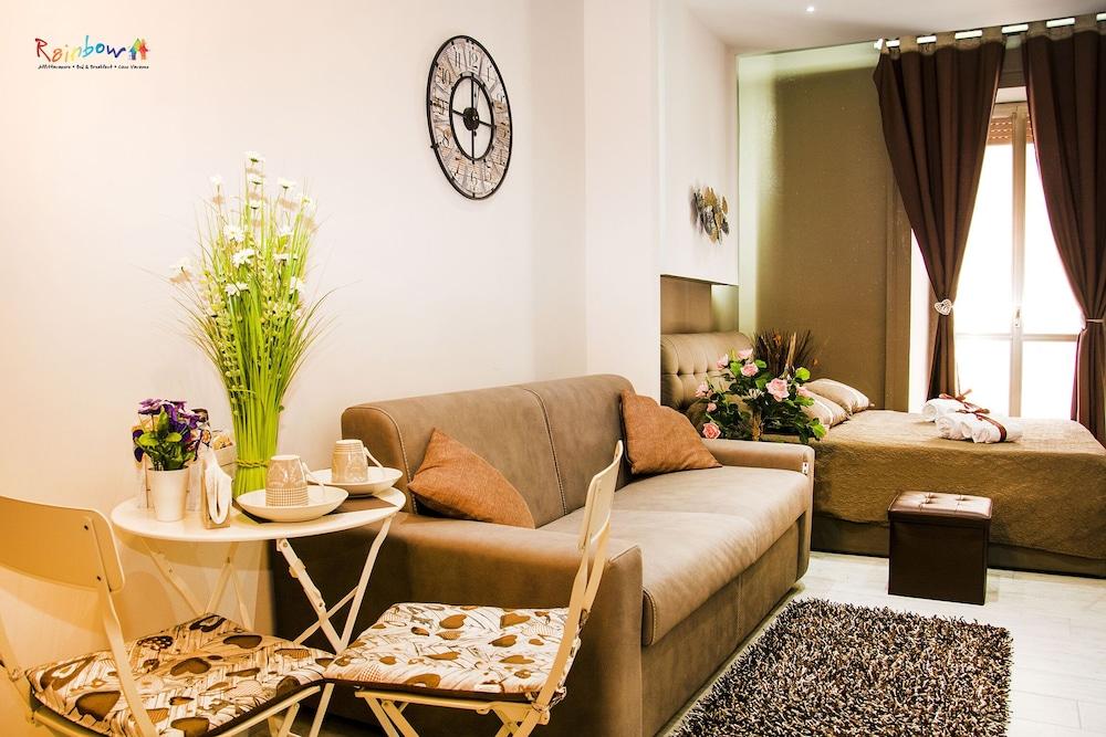 B&b Sweet House