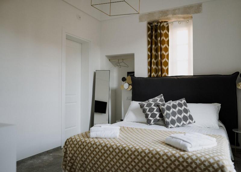 Dimora Pirrelli - Suites & Spa