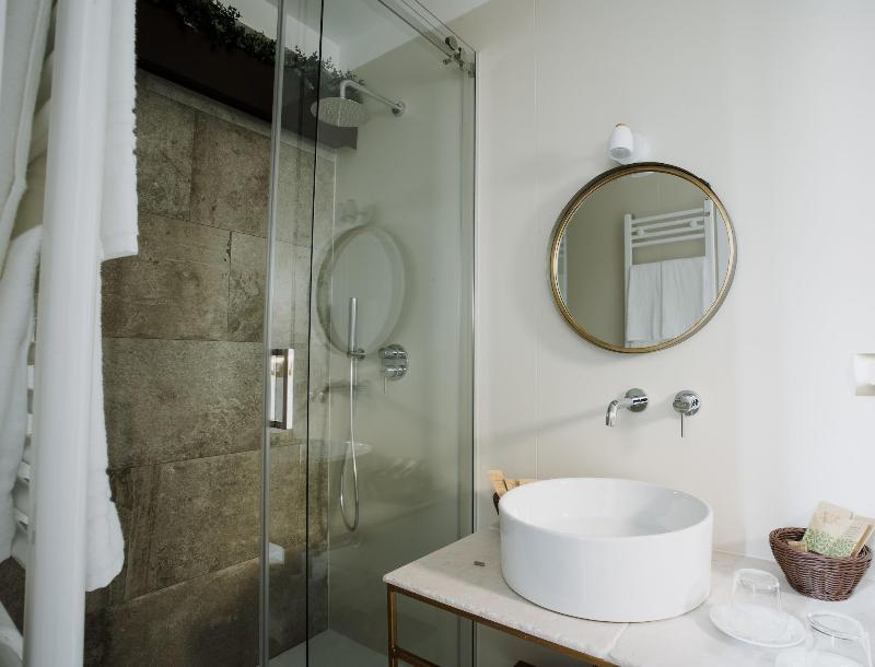 Dimora Pirrelli - Suites & Spa