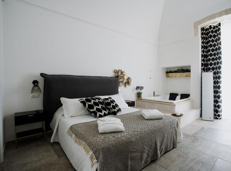 Dimora Pirrelli - Suites & Spa