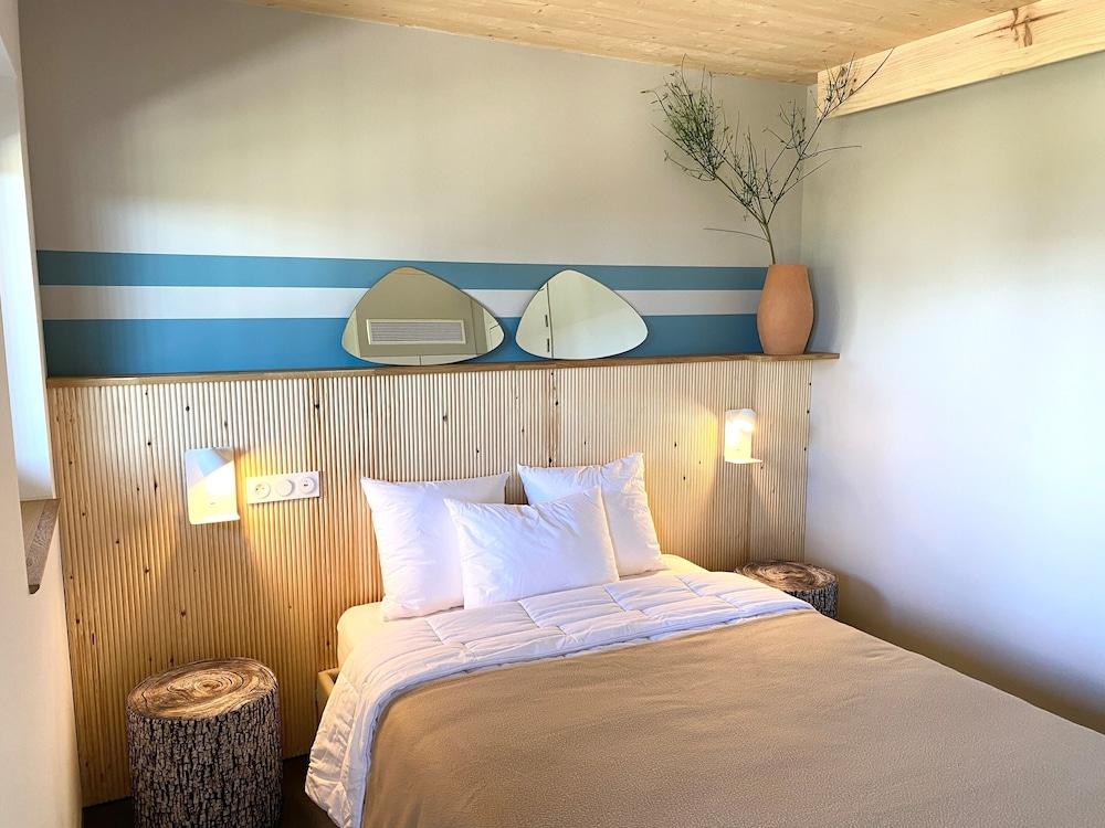 thecamp Hotel & Lodges
