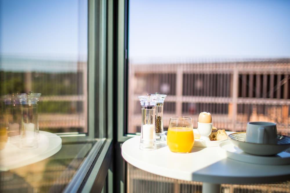 thecamp Hotel & Lodges