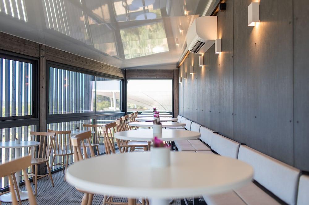 thecamp Hotel & Lodges