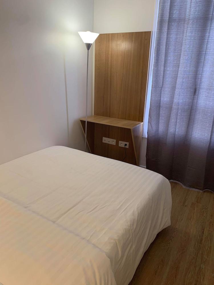 Dupleix-Hotel