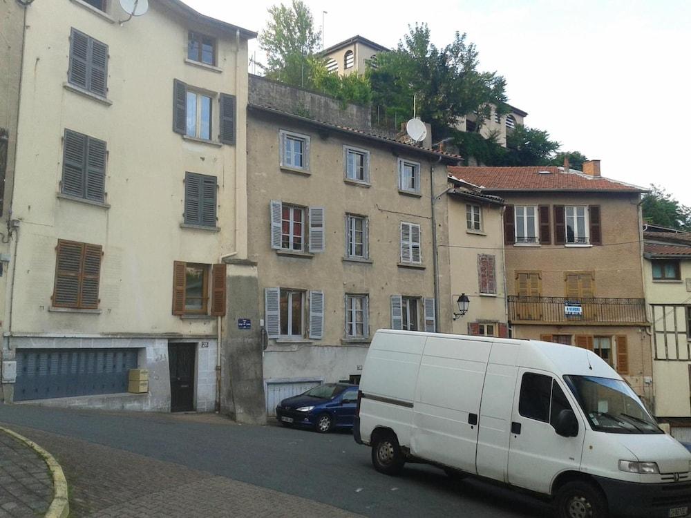Le Trois Mats