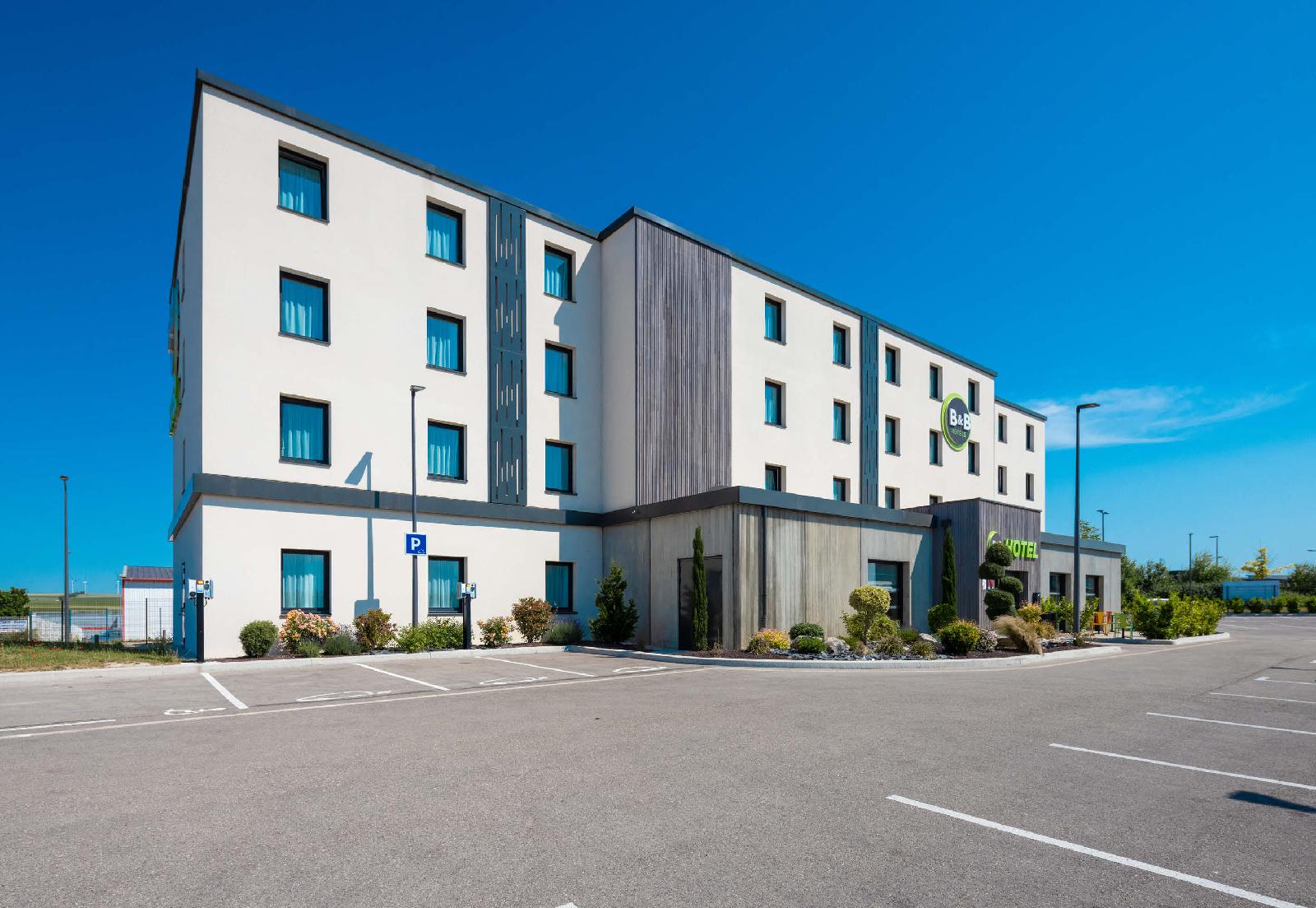B&B Hotel Troyes Magasins d'usine