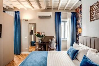 Maison d'Art Apartments
