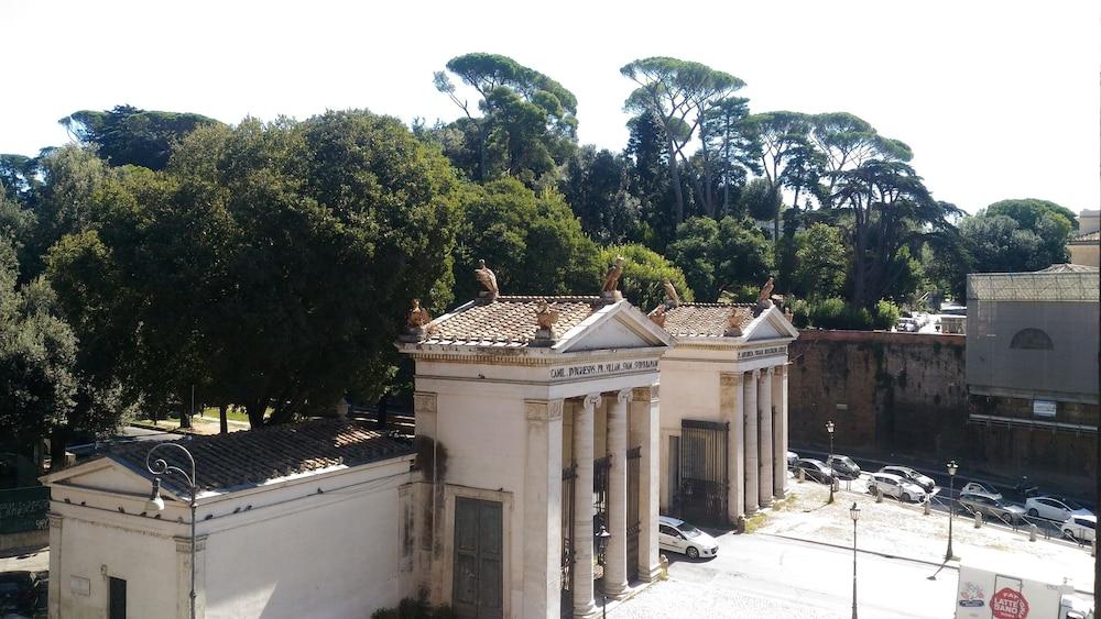 Maison Flaminia
