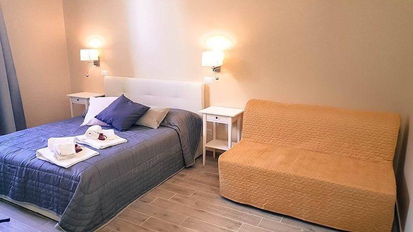 Serventi Longhi Rooms