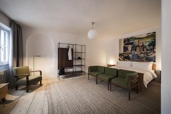 Goldenstern Townhouse
