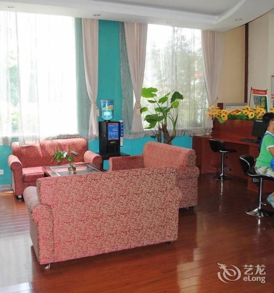 Fairfield by Marriott Shanghai Pudong Central