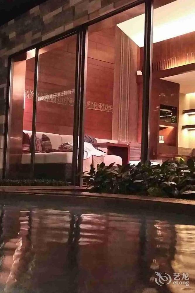 Fairfield by Marriott Shanghai Pudong Central