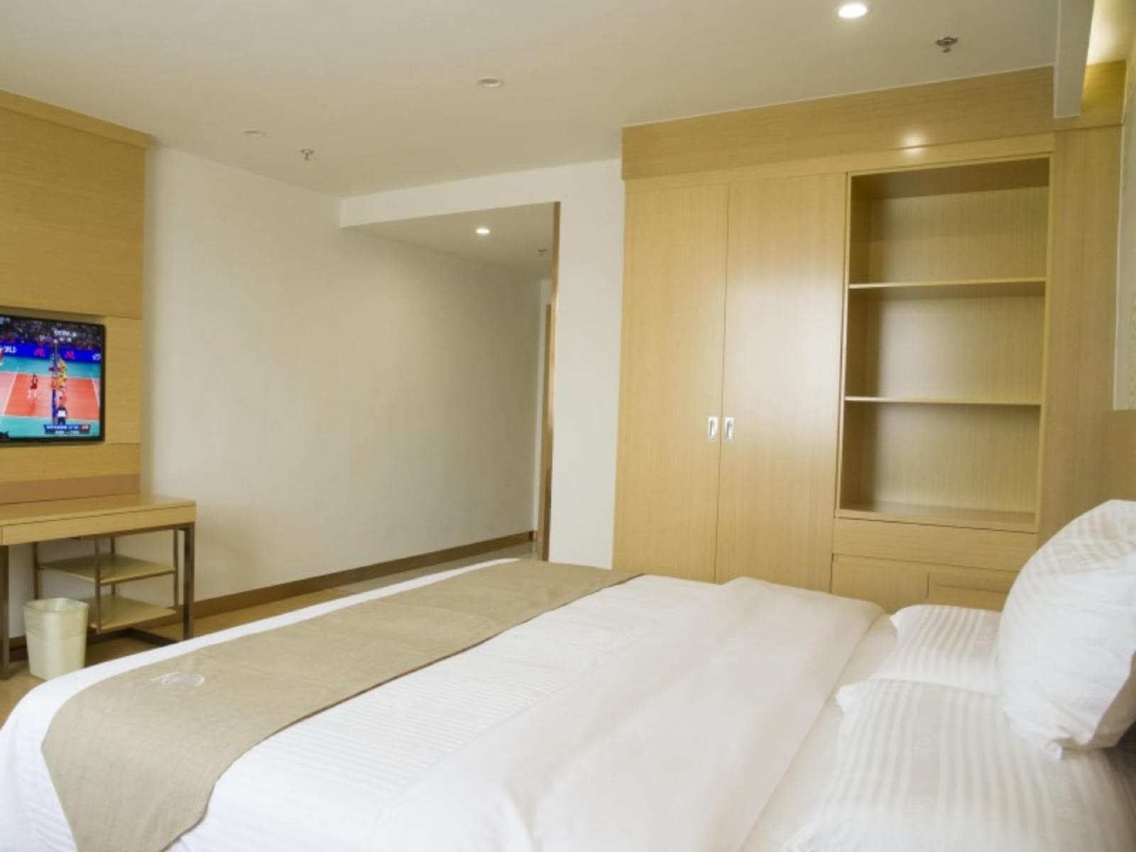 GreenTree Inn Jinan Yaoqiang Airport Airport Road Business Hotel