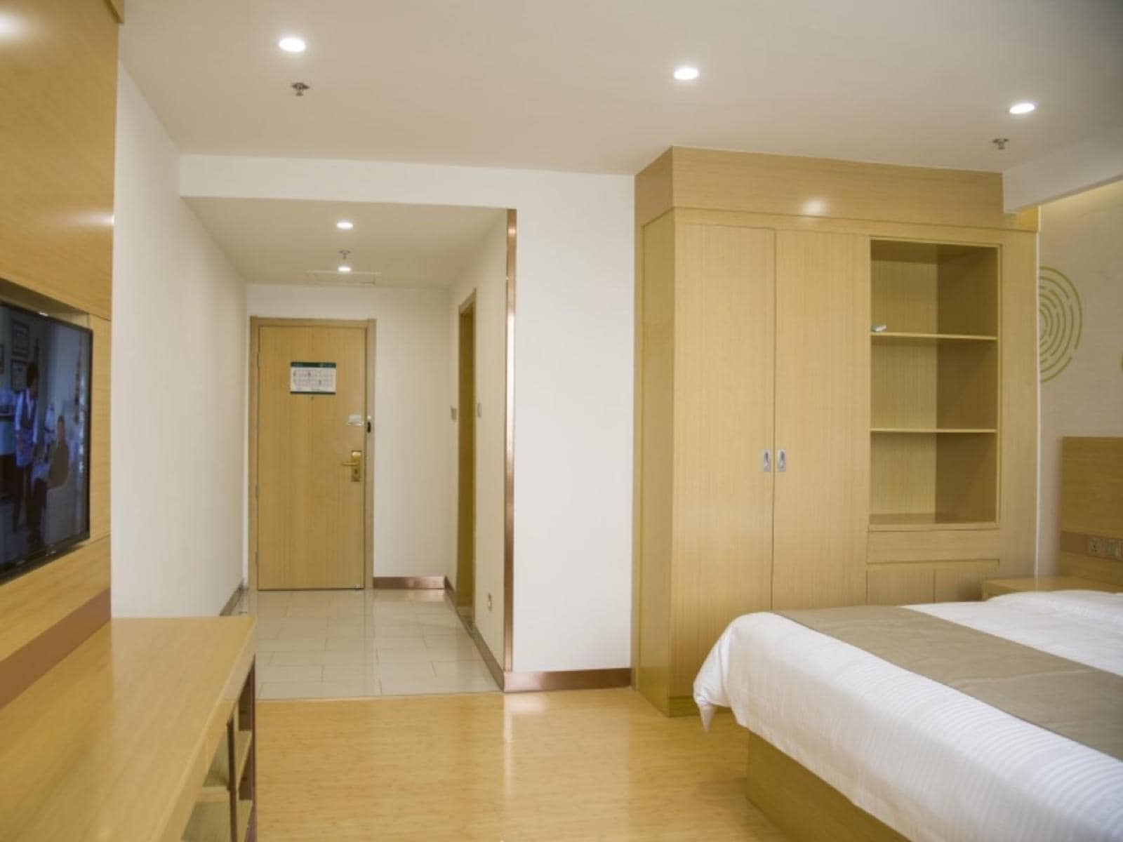 GreenTree Inn Jinan Yaoqiang Airport Airport Road Business Hotel