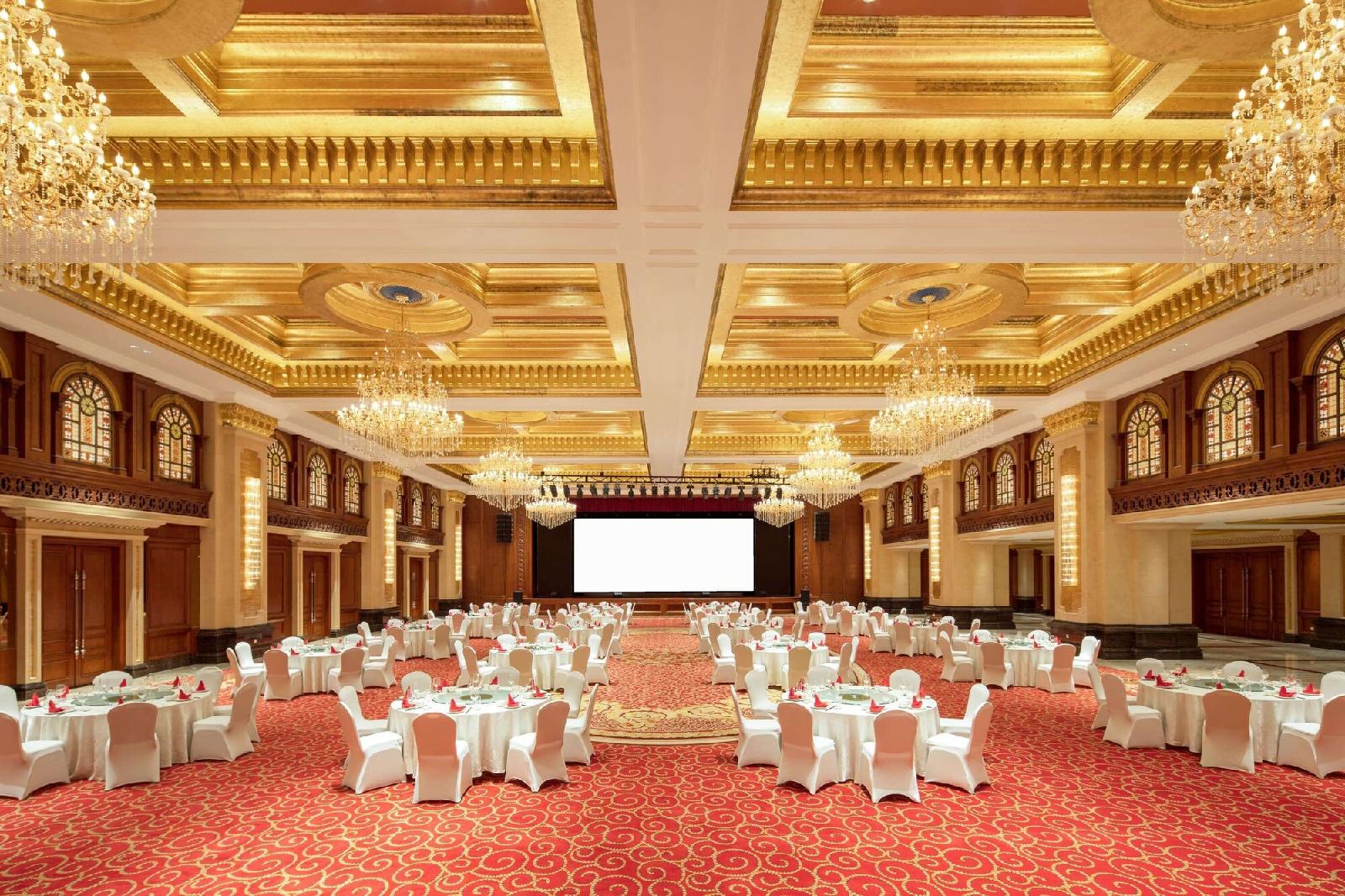 Ramada Plaza by Wyndham Anshun