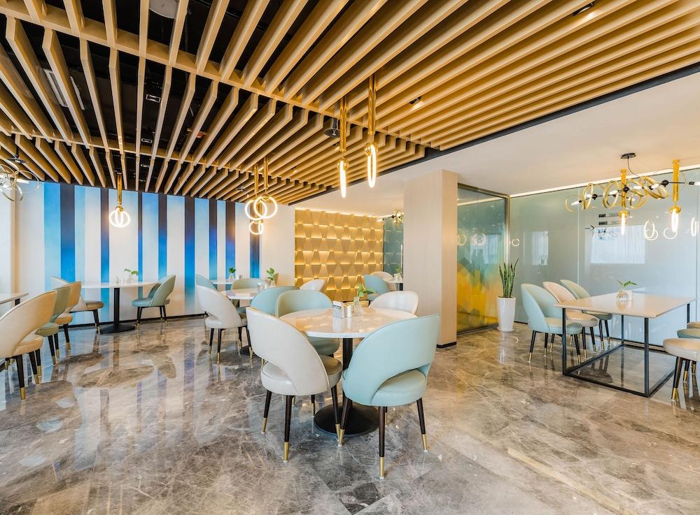 Atour Hotel Dazhai Road Xian