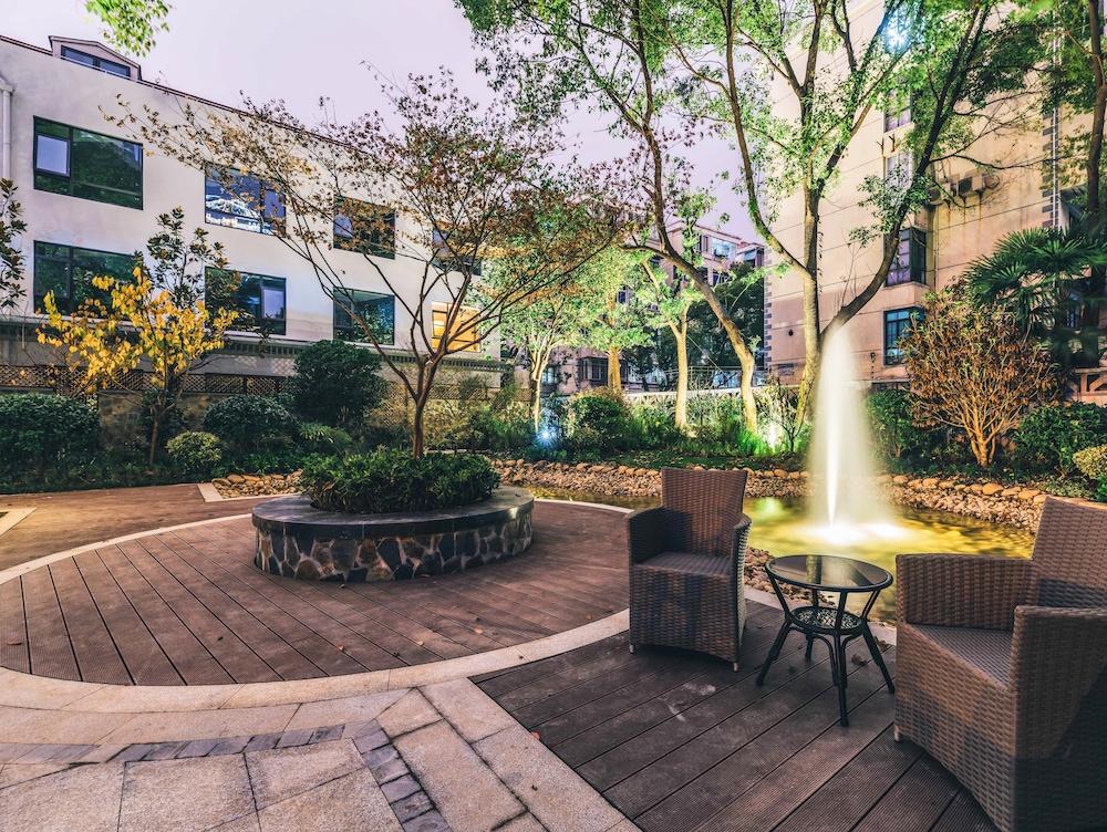 Atour Hotel Dazhai Road Xian