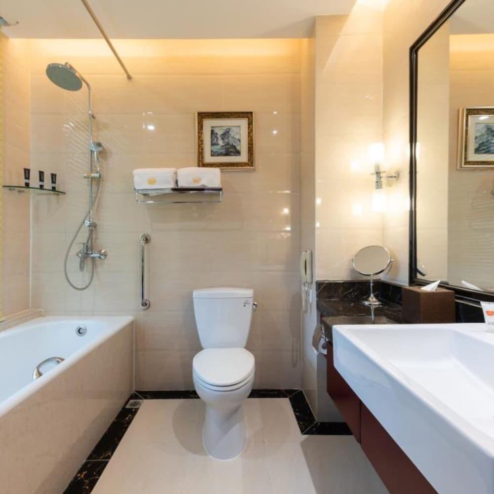 Hebei Jingye Hotel