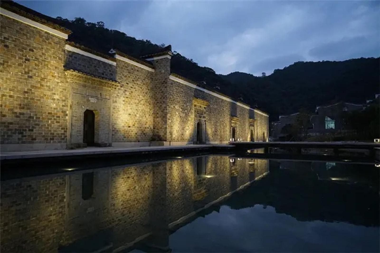 Wuyishan Demaotang Resort
