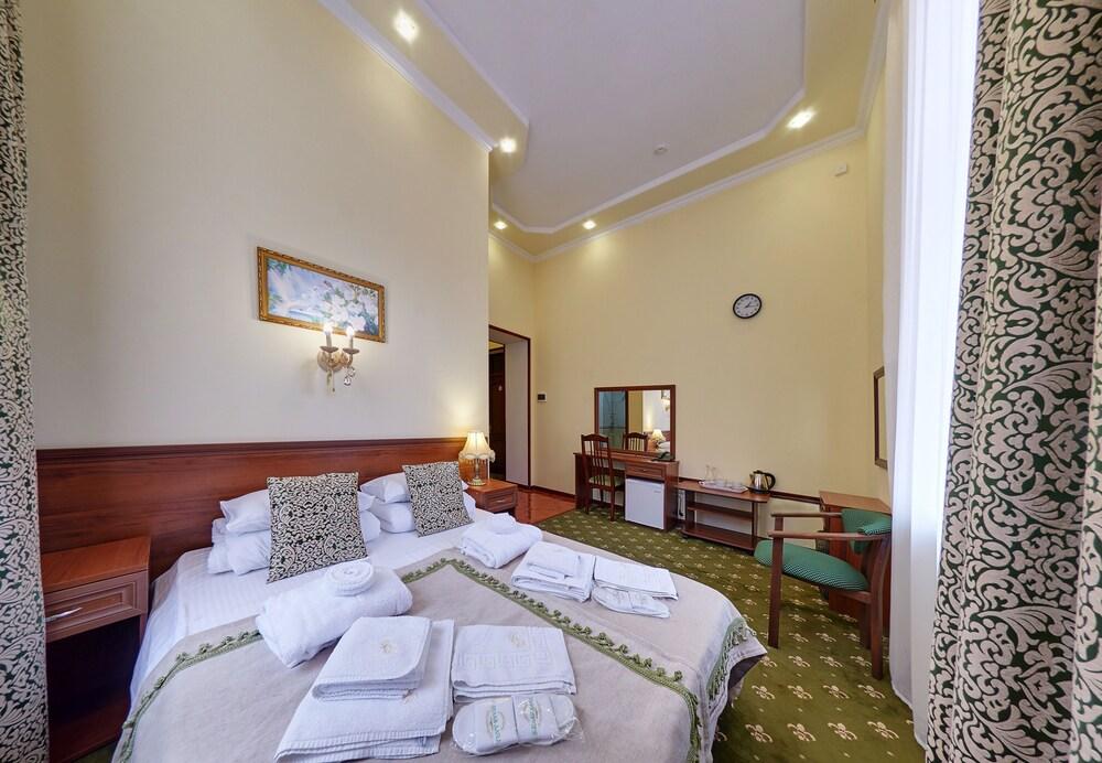 Resort Hotel Belaya Dacha