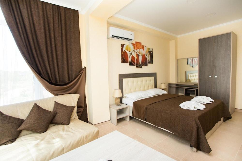 Guest House Tefiya