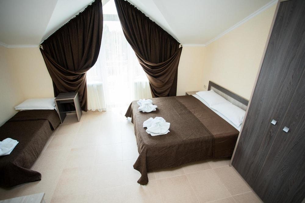 Guest House Tefiya
